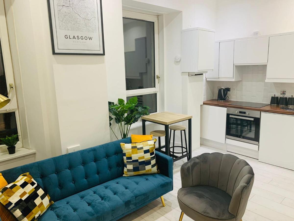 Cheerful 2 Bedroom Homely Apartment, Sleeps 6 Guest Comfy, 3X Double Bed, Parking, Free Wifi, Suitable For Business, Leisure Guest,Glasgow, Glasgow West End, Near City Centre Exterior foto