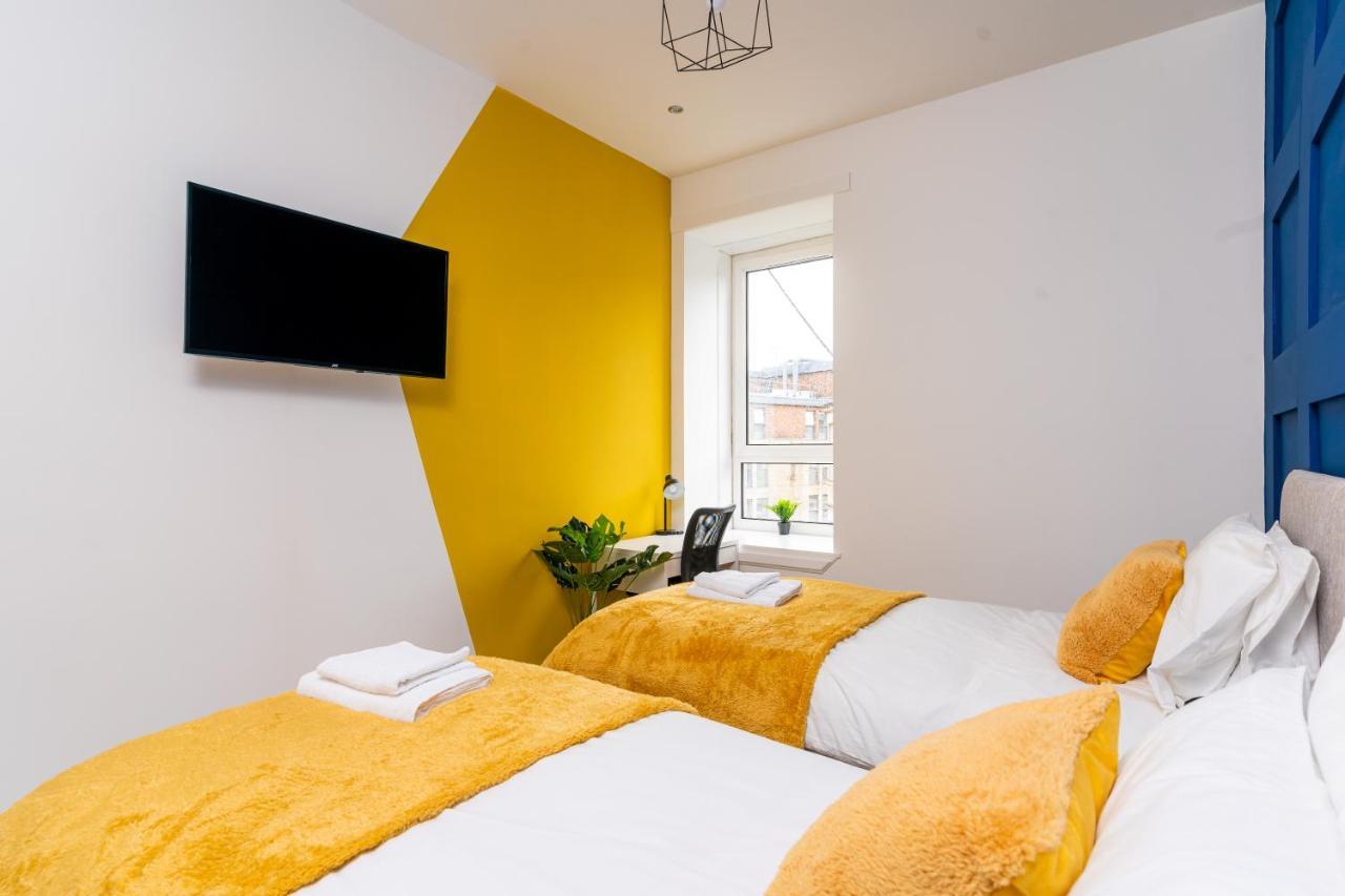 Cheerful 2 Bedroom Homely Apartment, Sleeps 6 Guest Comfy, 3X Double Bed, Parking, Free Wifi, Suitable For Business, Leisure Guest,Glasgow, Glasgow West End, Near City Centre Exterior foto